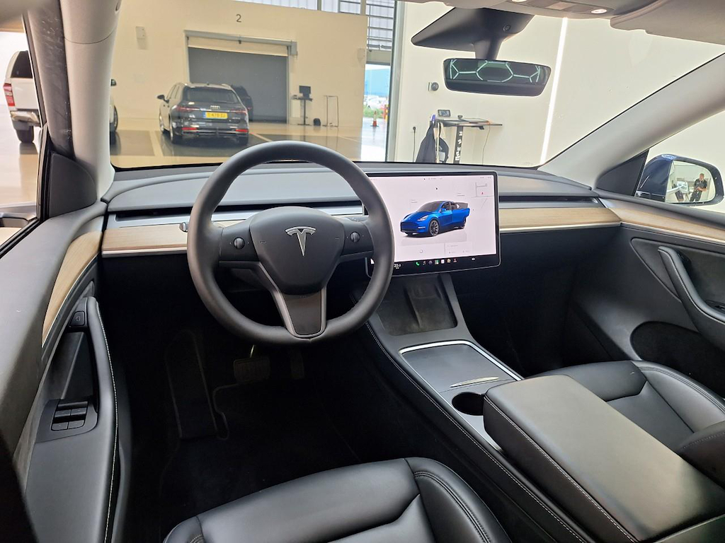 Foto 4 van Tesla Model Y
