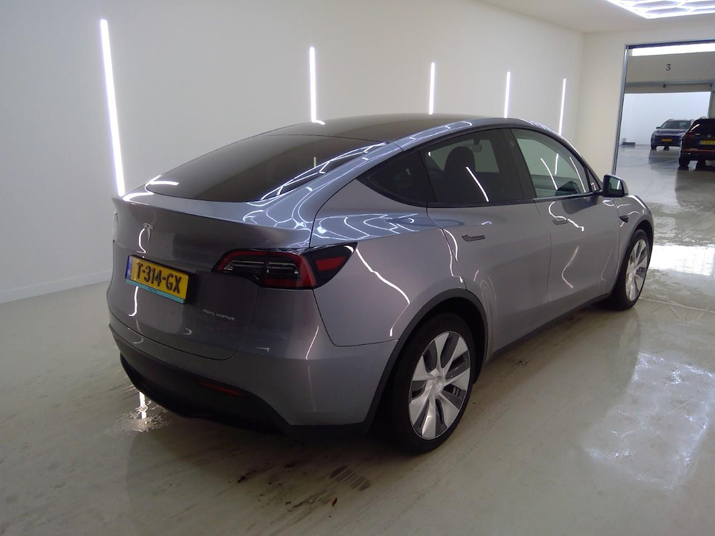 Foto 3 van Tesla Model Y