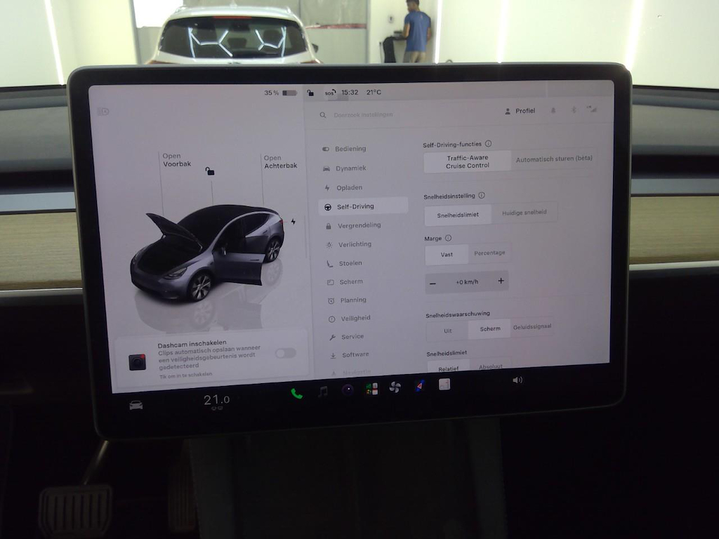 Foto 19 van Tesla Model Y