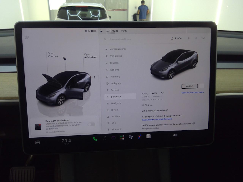 Foto 5 van Tesla Model Y