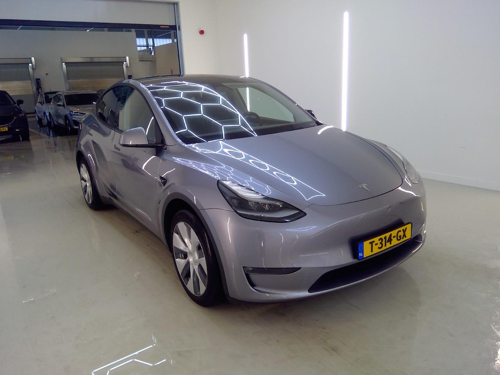 Foto 7 van Tesla Model Y