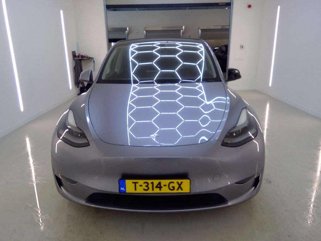 Foto 41 van Tesla Model Y