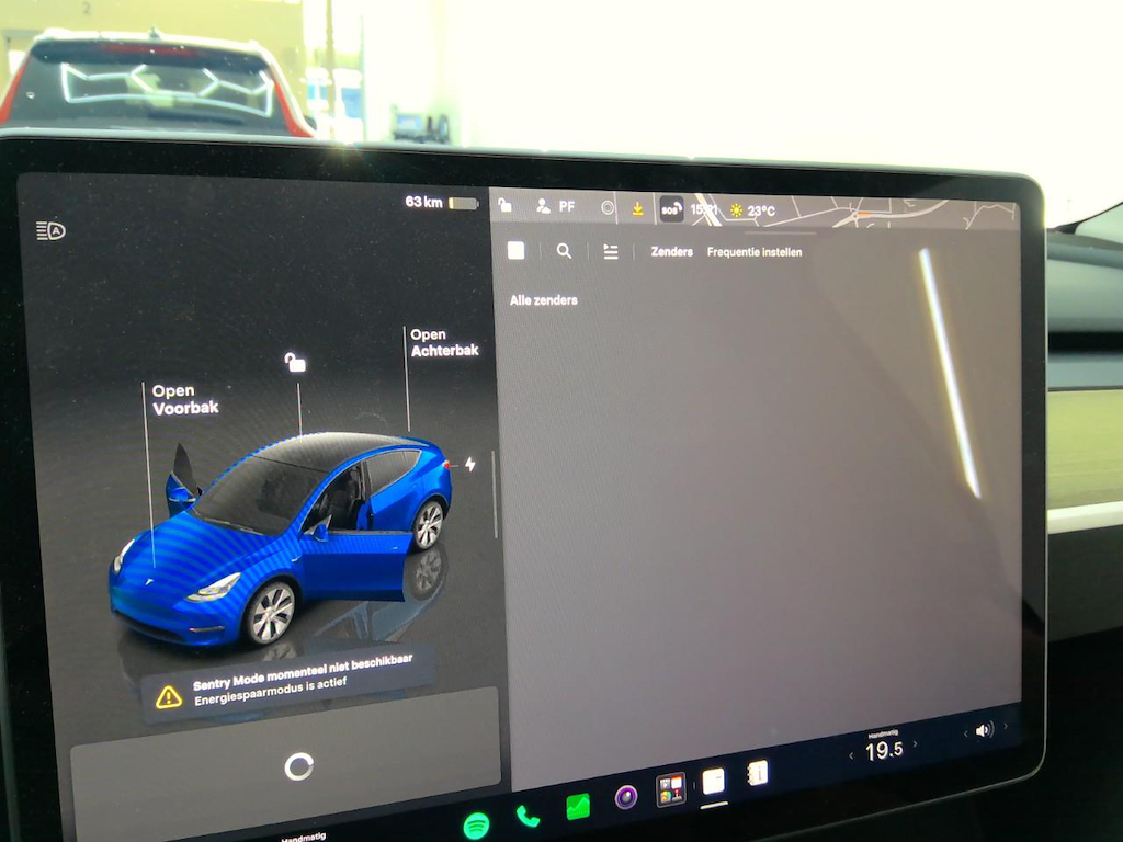 Foto 14 van Tesla Model Y