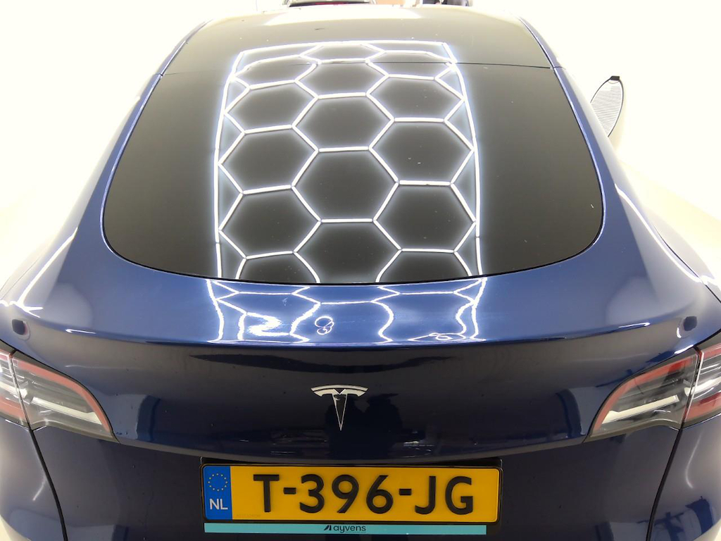 Foto 26 van Tesla Model Y