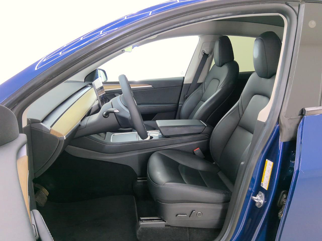 Foto 8 van Tesla Model Y