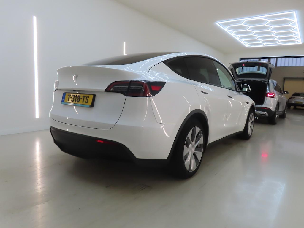 Foto 4 van Tesla Model Y
