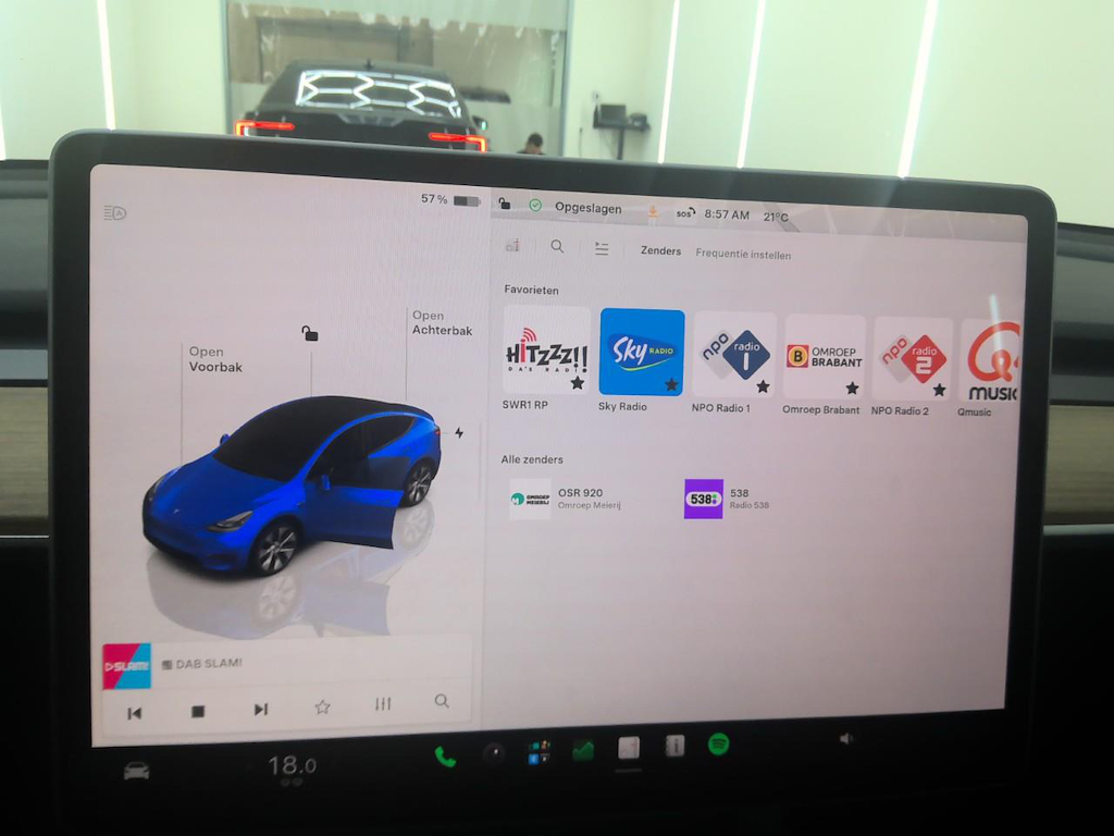 Foto 20 van Tesla Model Y