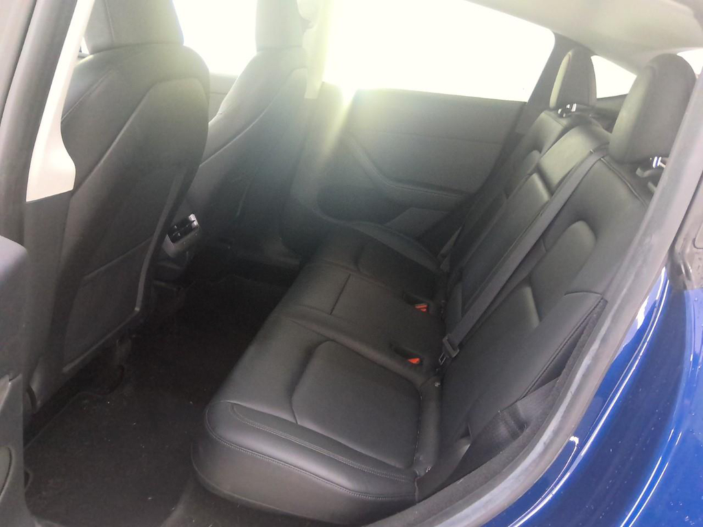 Foto 8 van Tesla Model Y