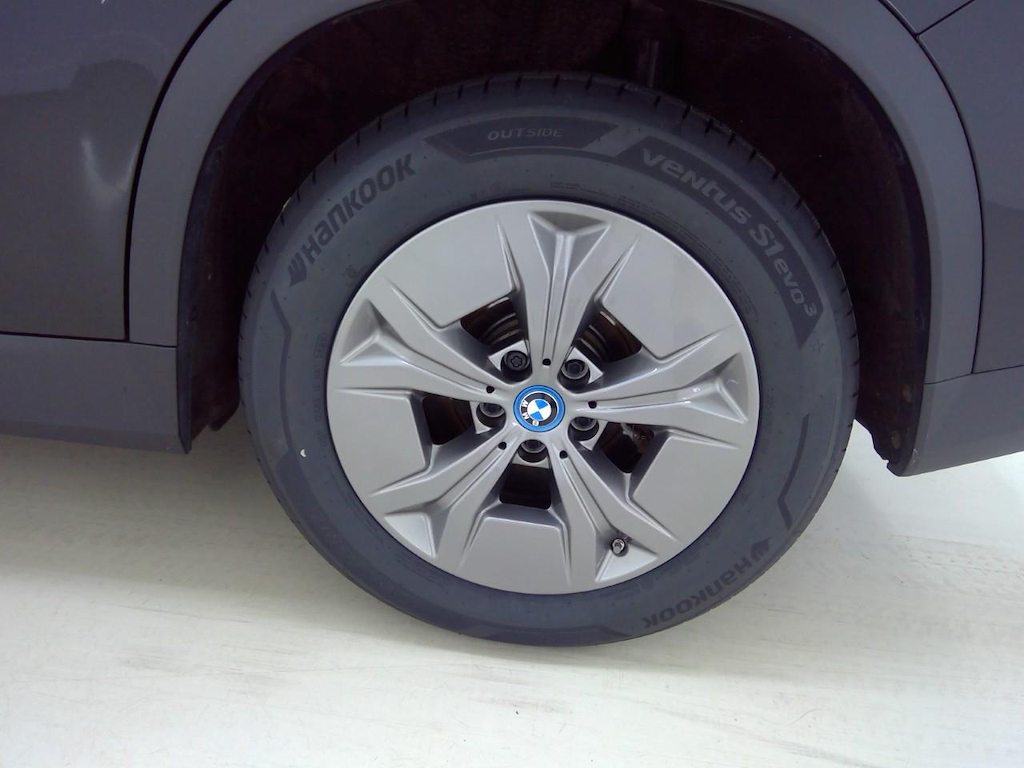 Foto 12 van BMW ix1
