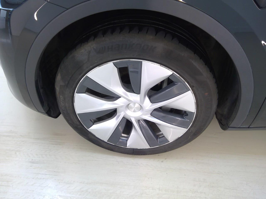 Foto 24 van Tesla Model Y