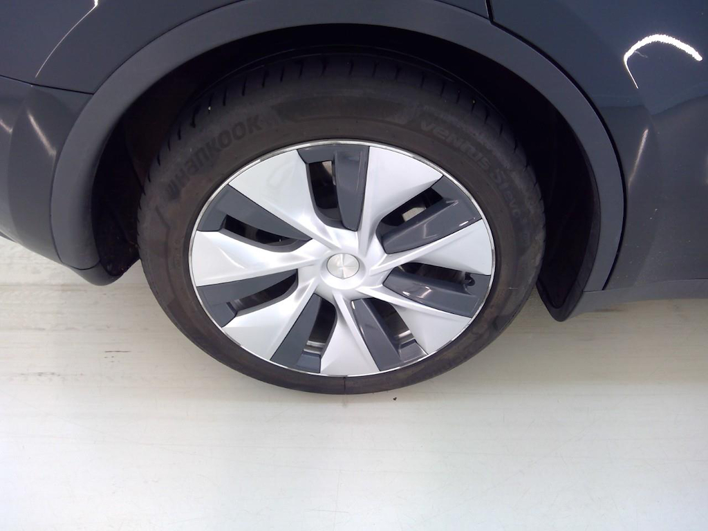 Foto 28 van Tesla Model Y