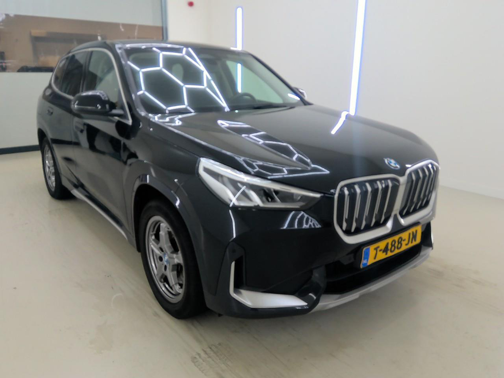 Foto 6 van BMW ix1