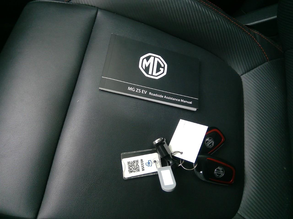 Foto 17 van MG ZS