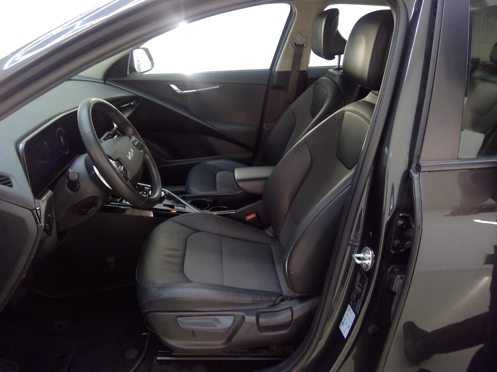 Foto 26 van Kia Niro