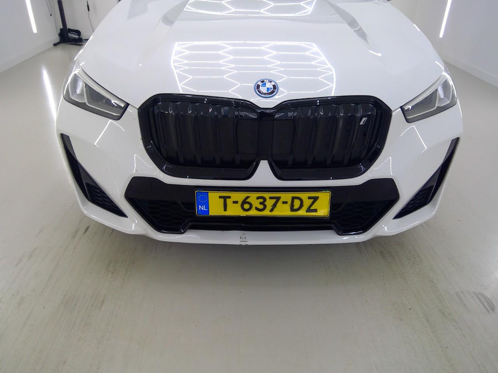 Foto 25 van BMW ix1