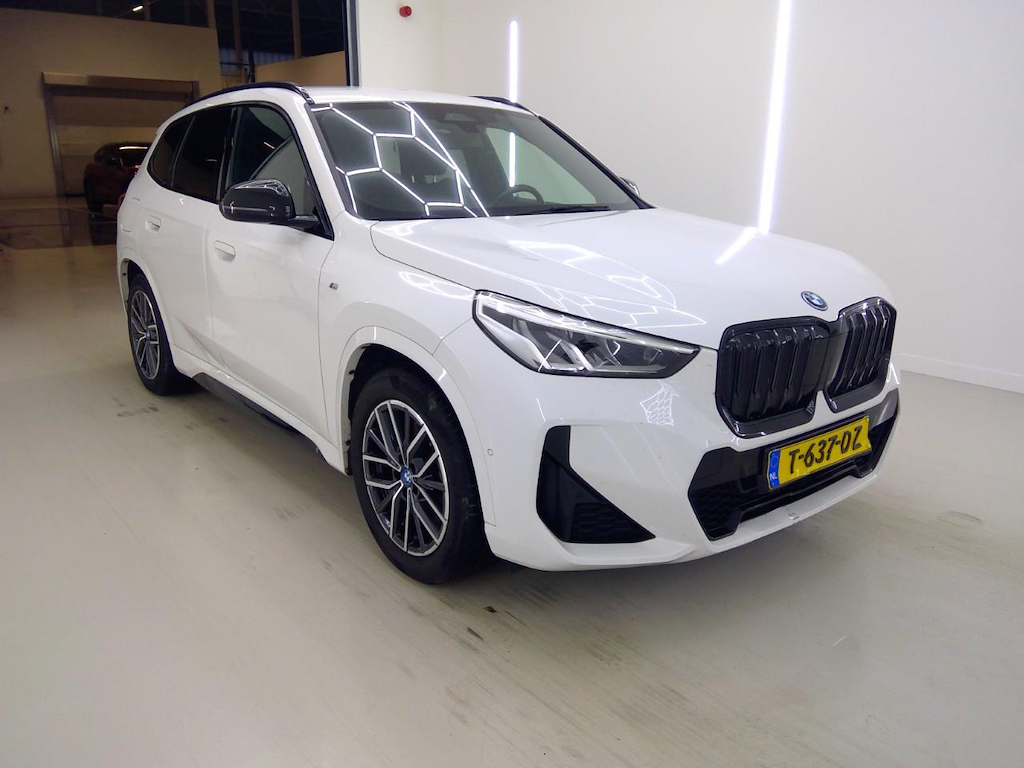 Foto 7 van BMW ix1