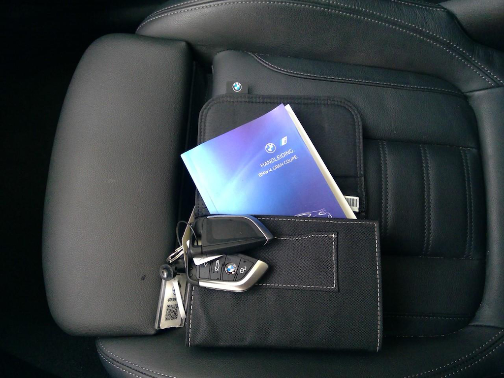 Foto 12 van BMW i4