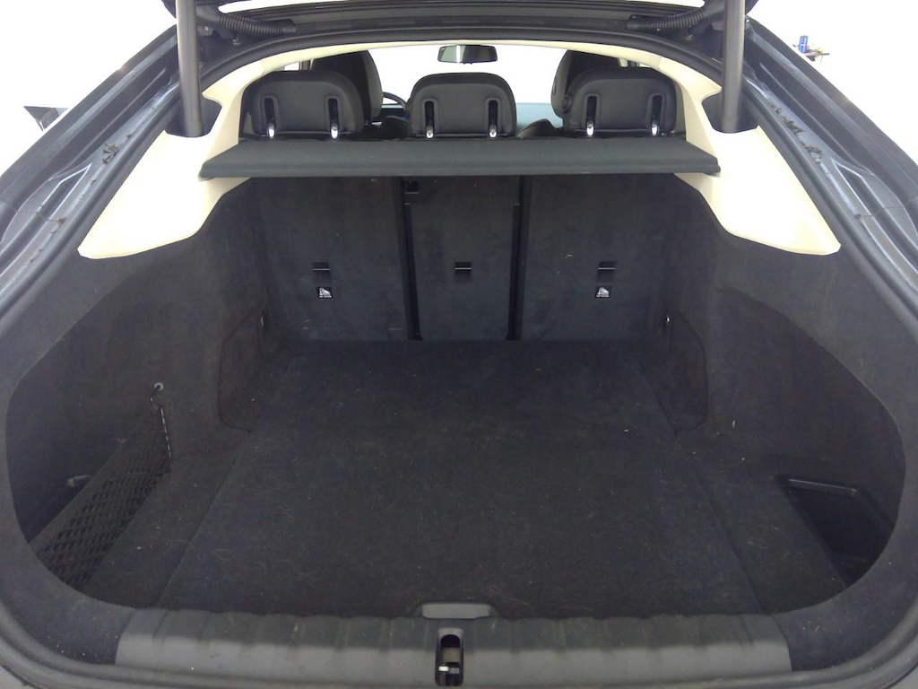 Foto 10 van BMW i4
