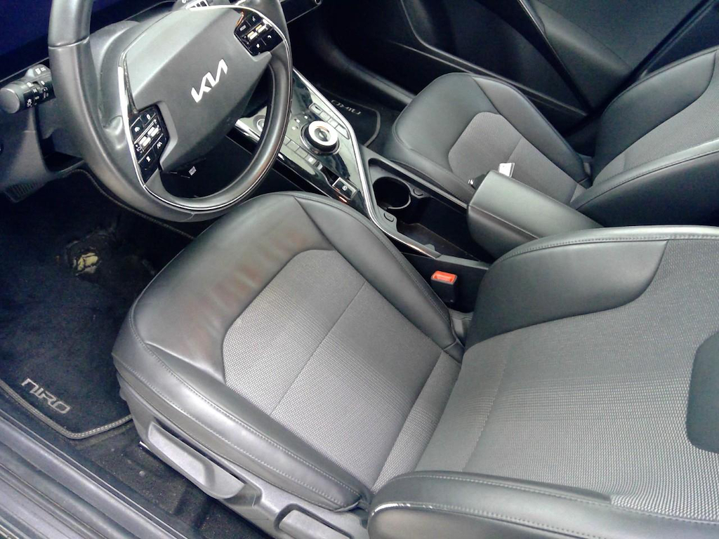 Foto 34 van Kia Niro