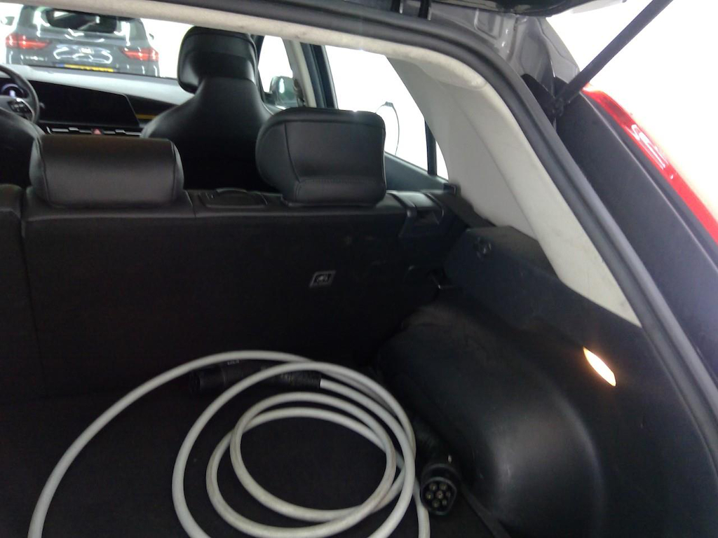 Foto 46 van Kia Niro