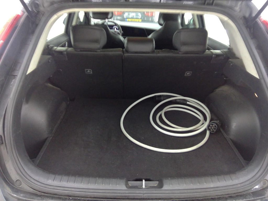 Foto 10 van Kia Niro