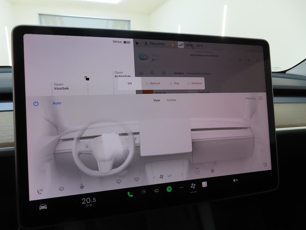Foto 24 van Tesla Model Y