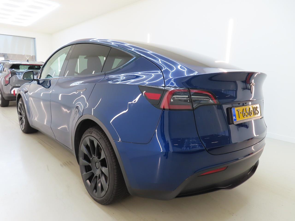 Foto 6 van Tesla Model Y