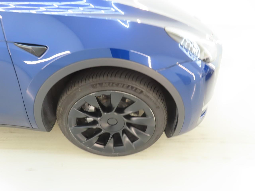 Foto 42 van Tesla Model Y