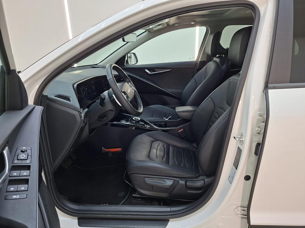Foto 7 van Kia Niro
