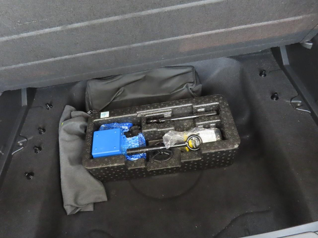 Photo 11 of Kia Niro