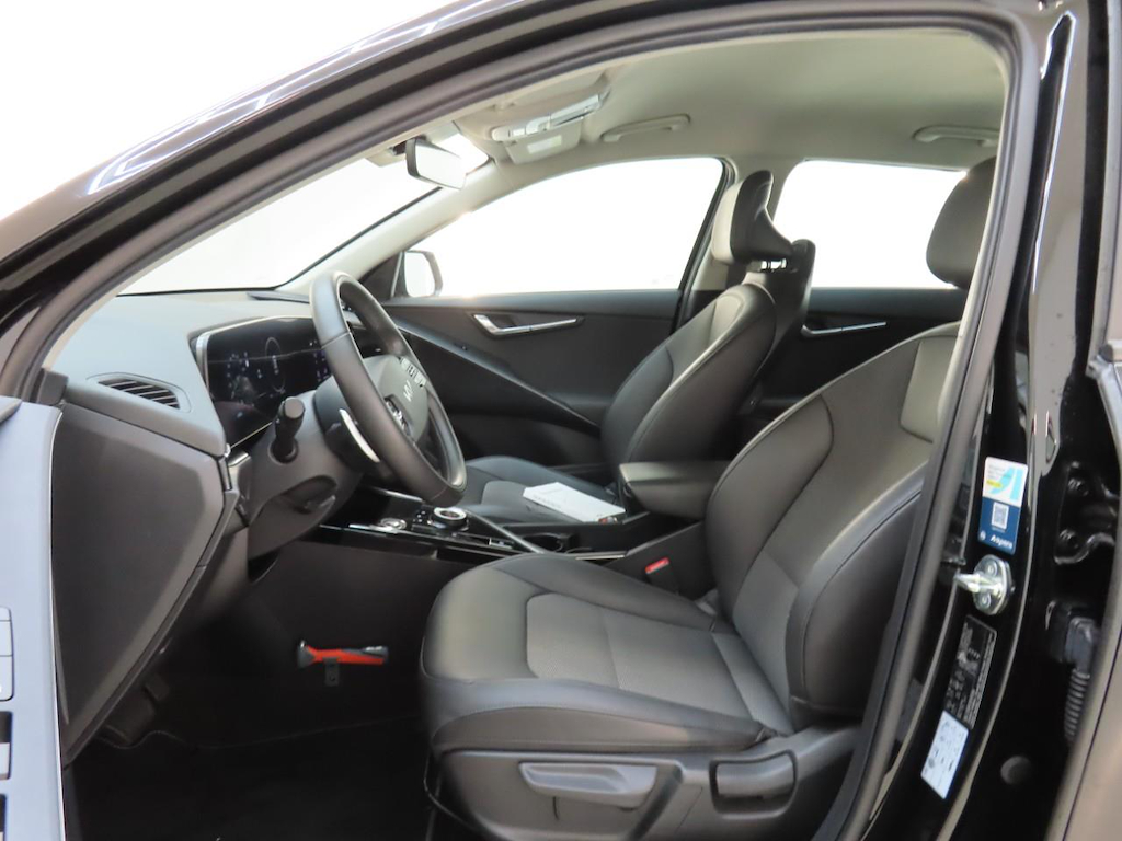 Photo 8 of Kia Niro