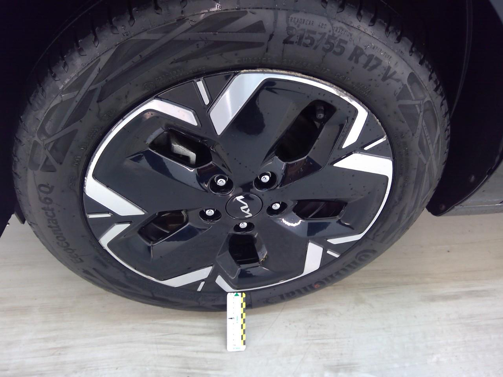 Foto 24 van Kia Niro