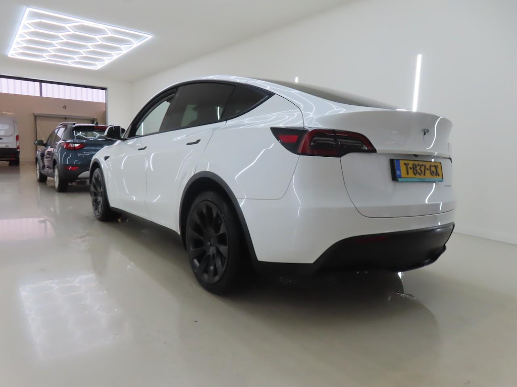 Foto 4 van Tesla Model Y