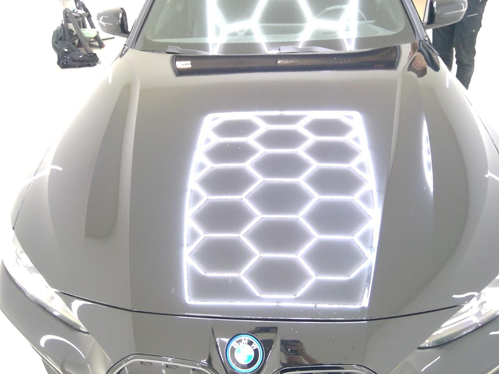 Foto 28 van BMW i4