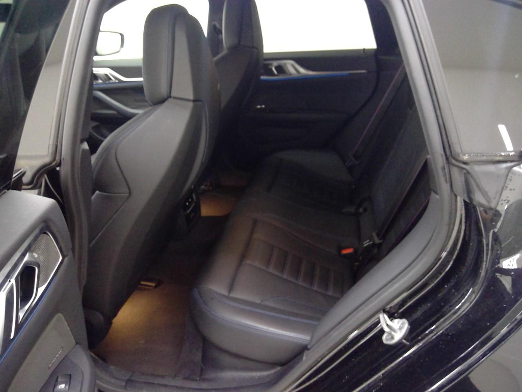 Foto 9 van BMW i4