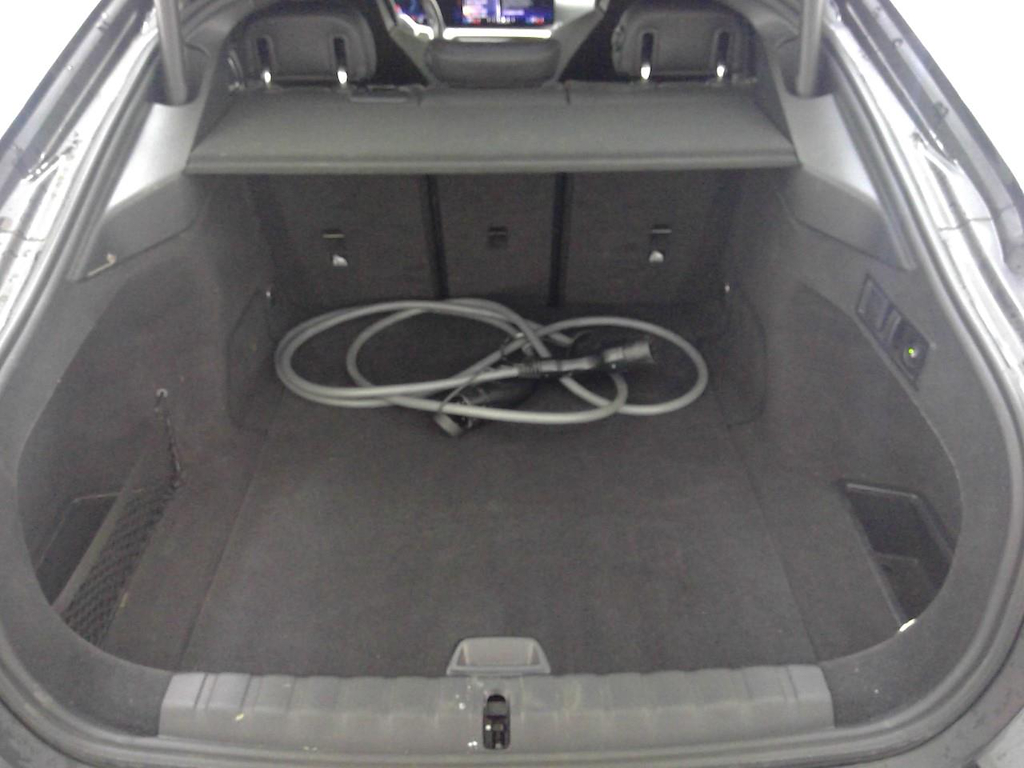 Foto 10 van BMW i4