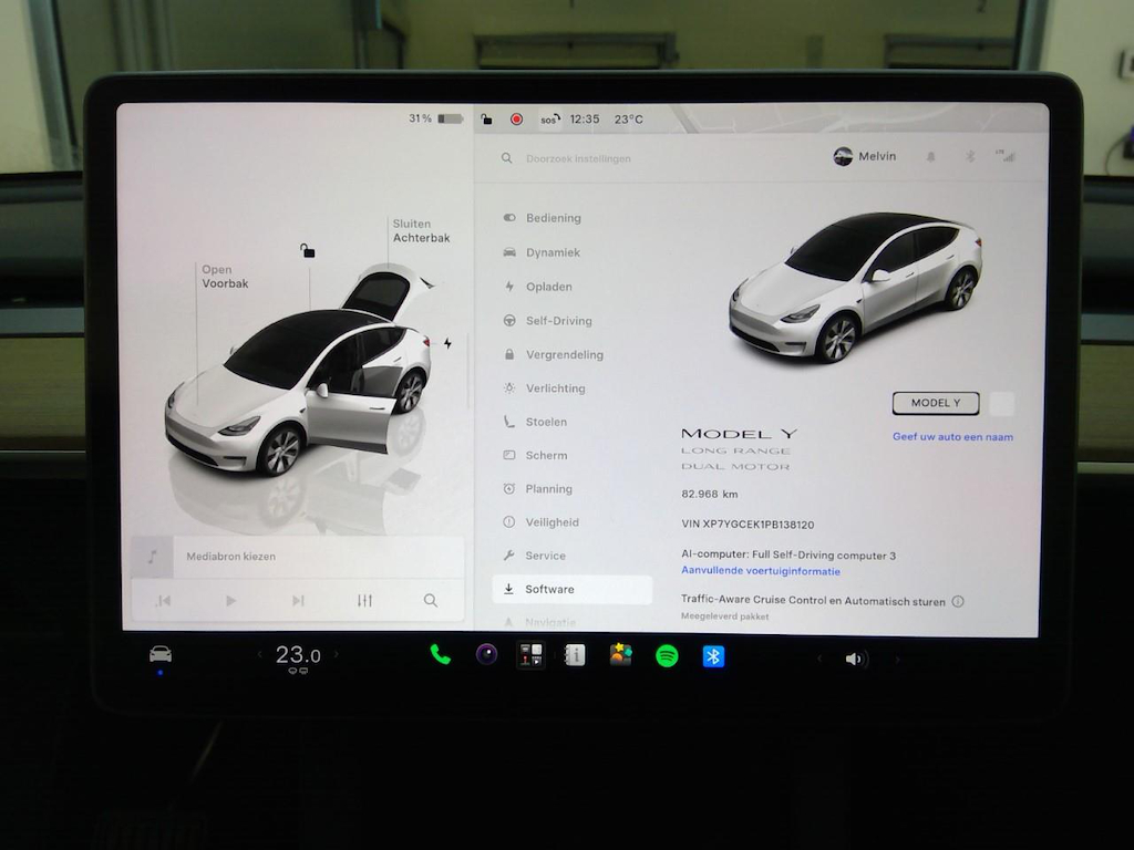 Foto 4 van Tesla Model Y