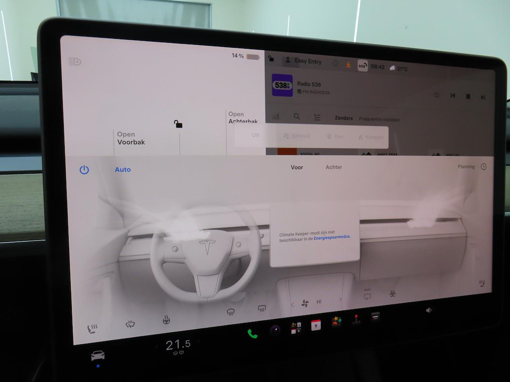 Foto 23 van Tesla Model Y