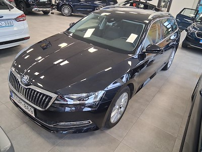 Buy SKODA Superb Combi on Ayvens Carmarket
