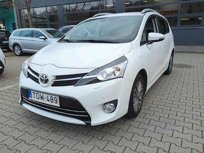 Buy TOYOTA Verso - FIGYELEM, AZ ADMINISZTRÁCIÓS DÍJ MEGVÁLTOZOTT!! - ADMIN. DÍJ NETTÓ ÖSSZEGE: 186 000 FT. on Ayvens Carmarket