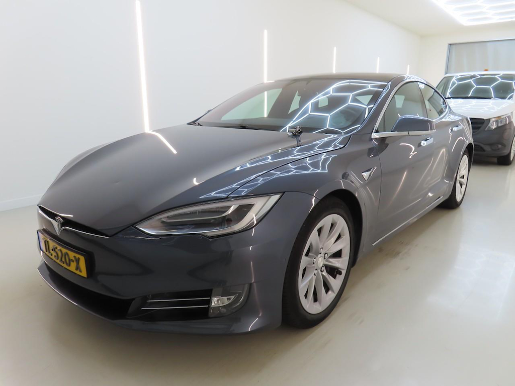 Foto 2 van Tesla Model S