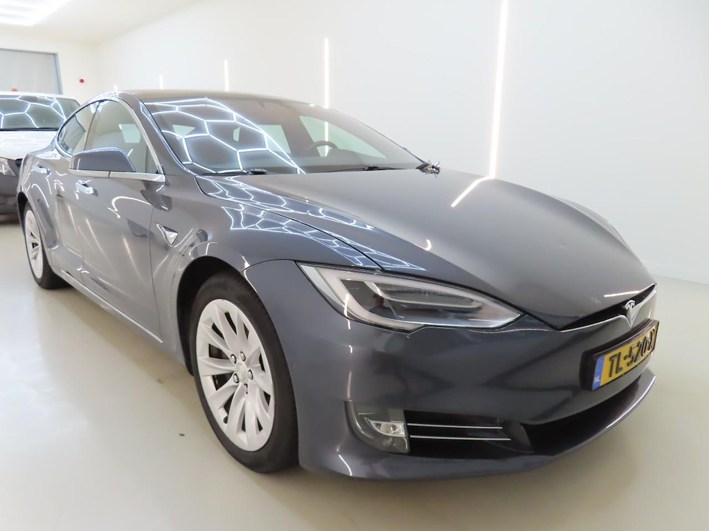 Foto 6 van Tesla Model S