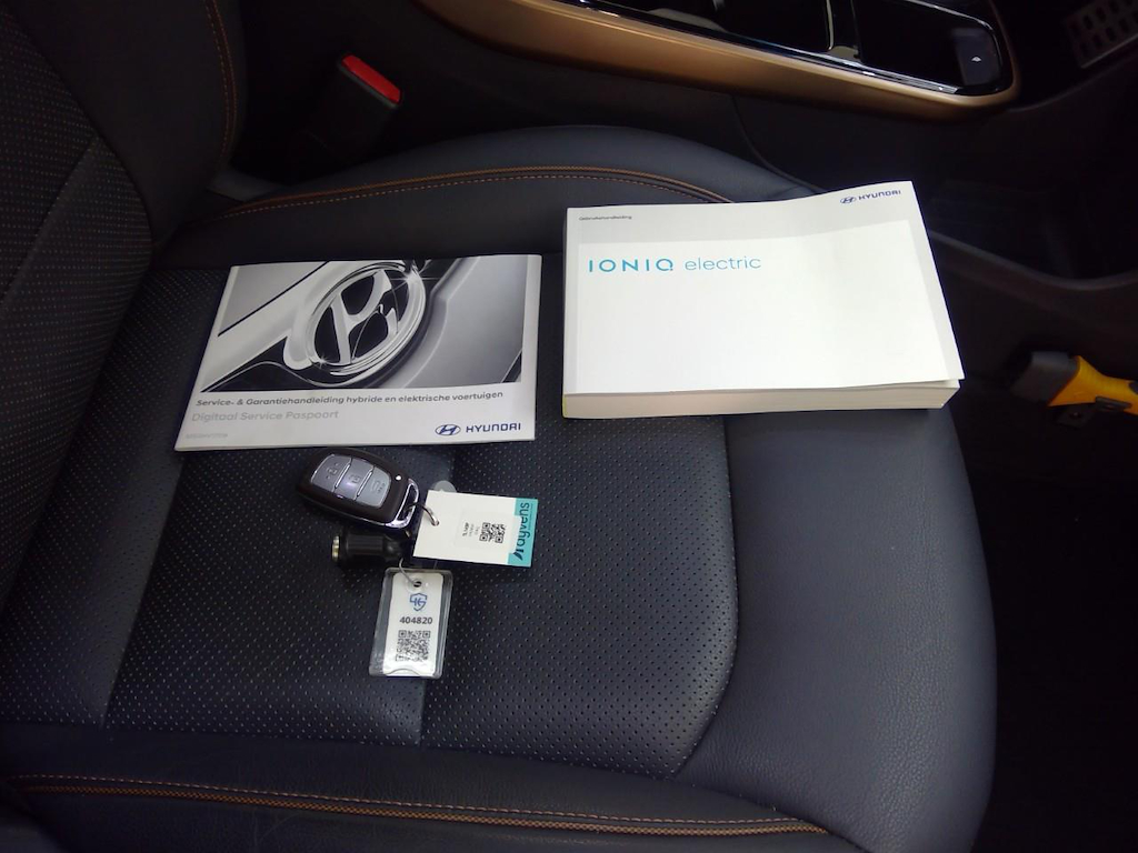 Foto 13 van Hyundai Ioniq