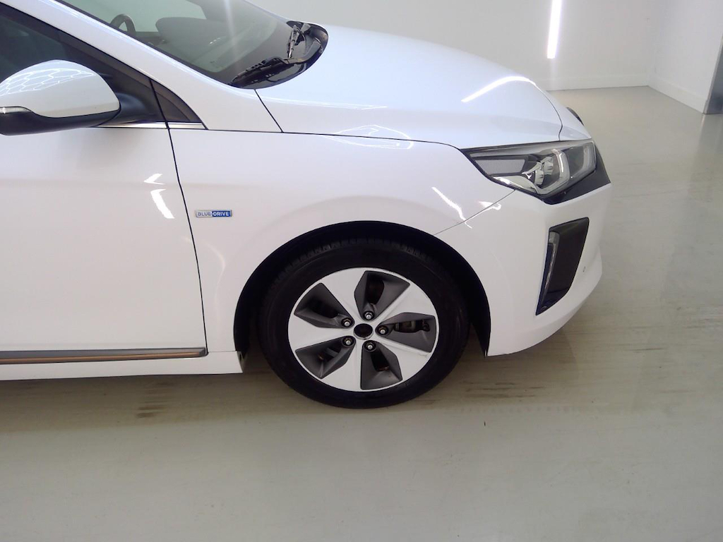 Foto 31 van Hyundai Ioniq