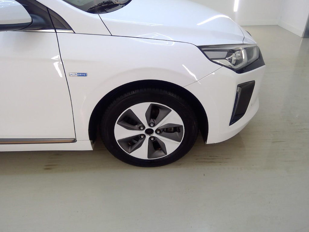Foto 32 van Hyundai Ioniq