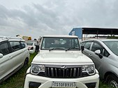 Comprar MAHINDRA BOLERO 1.5 D B4 en Ayvens Carmarket