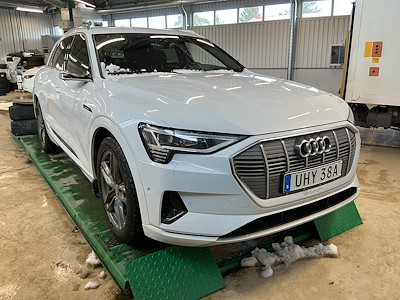 Buy AUDI e-tron on Ayvens Carmarket