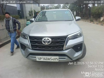 Kjøp TOYOTA FORTUNER hos Ayvens Carmarket