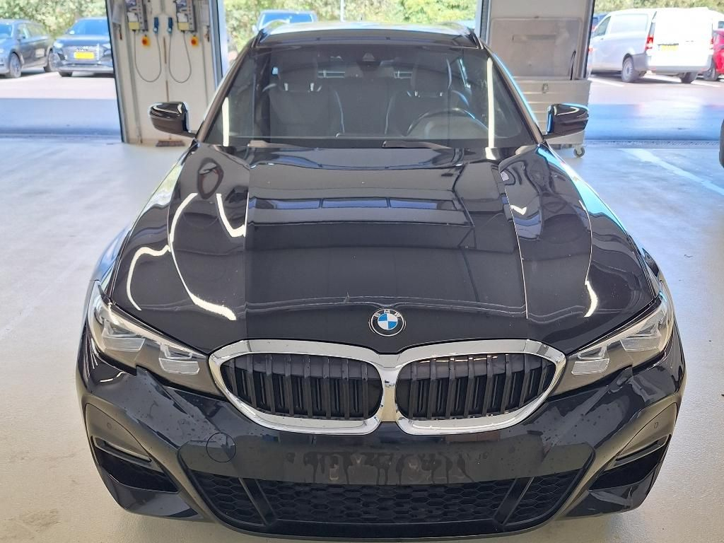 BMW 3 Series TOURING M-SPORT 156 CV Business Pack