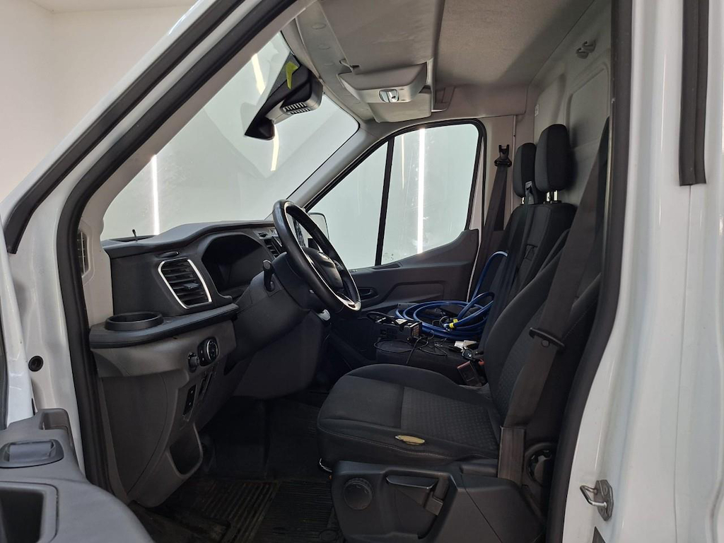 Foto 13 van Ford E-transit